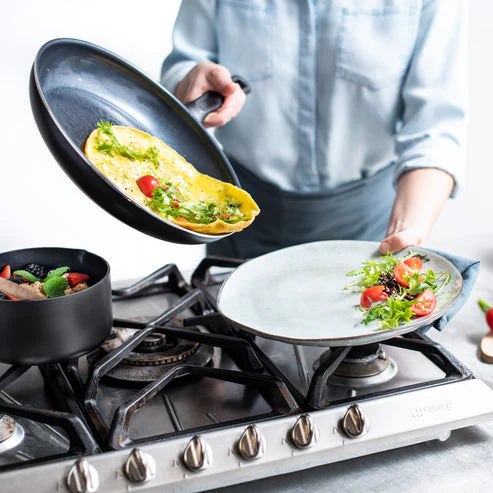 Memphis Sauté Pan with Lid 28cm 4.2 Litre