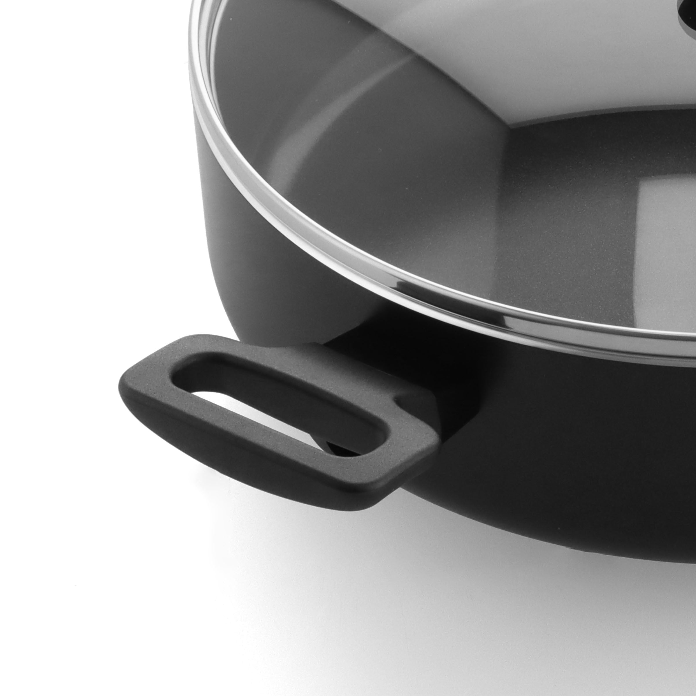 Essence Sauté Pan with Lid 28cm