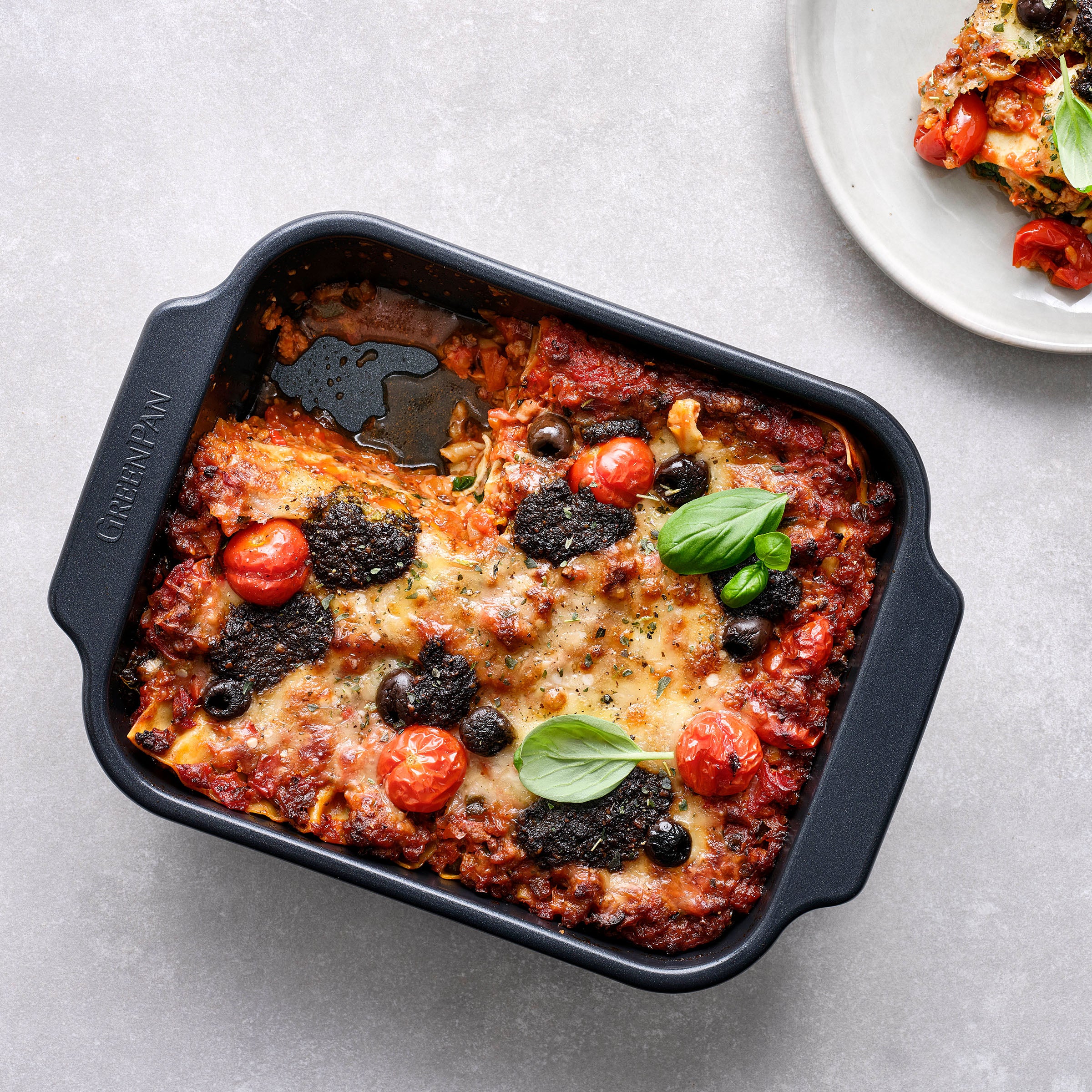 Black Ceramic Brownie Pan 22.5cm x 18.5cm