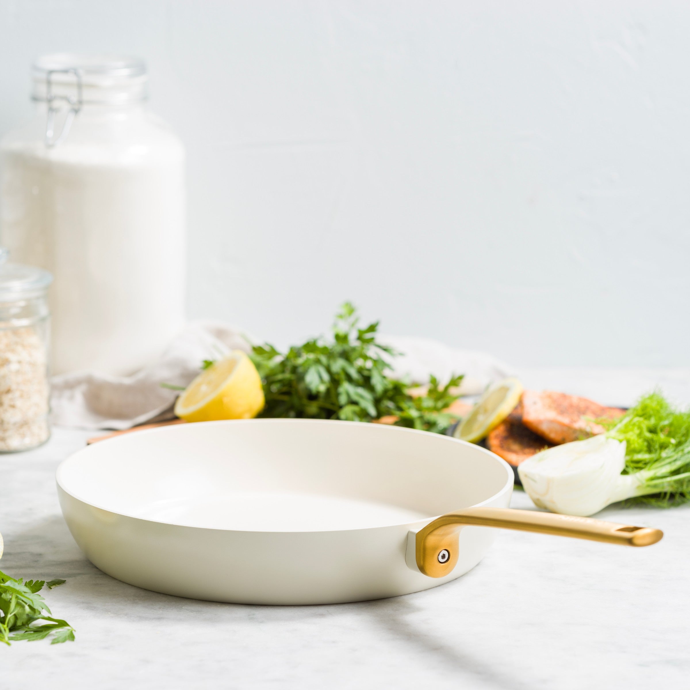 Evolution Frypan 24cm Cream