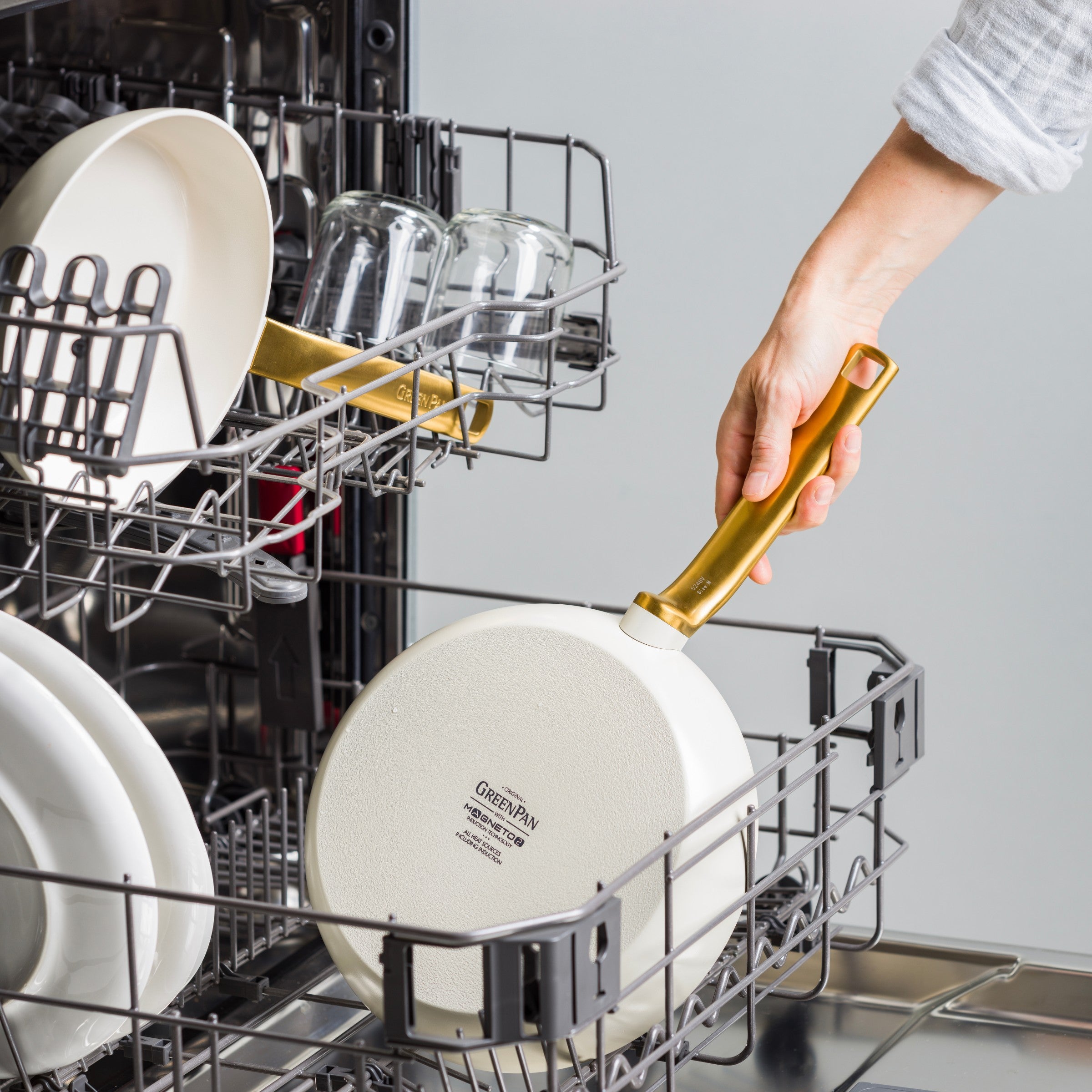 Evolution Frypan 30cm Cream