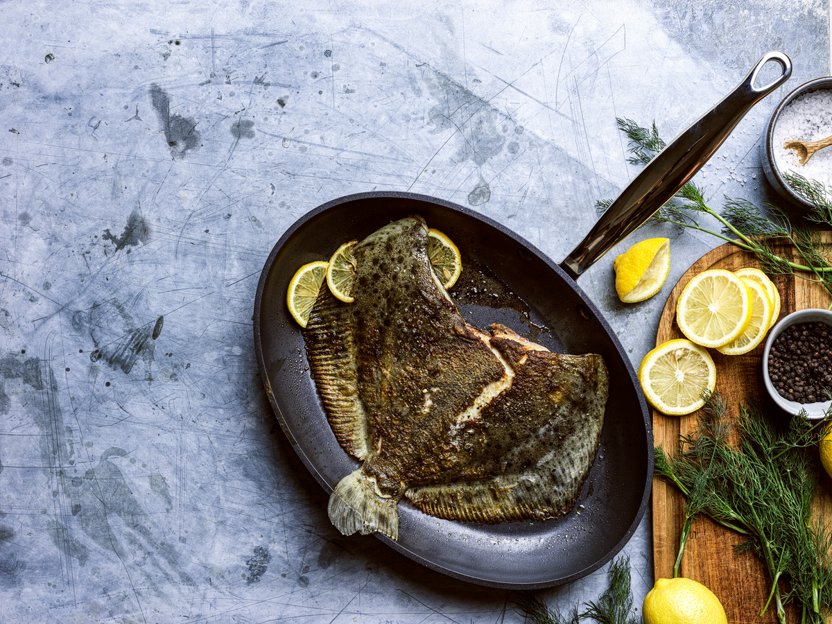 Barcelona Pro oval Fishpan 33cm