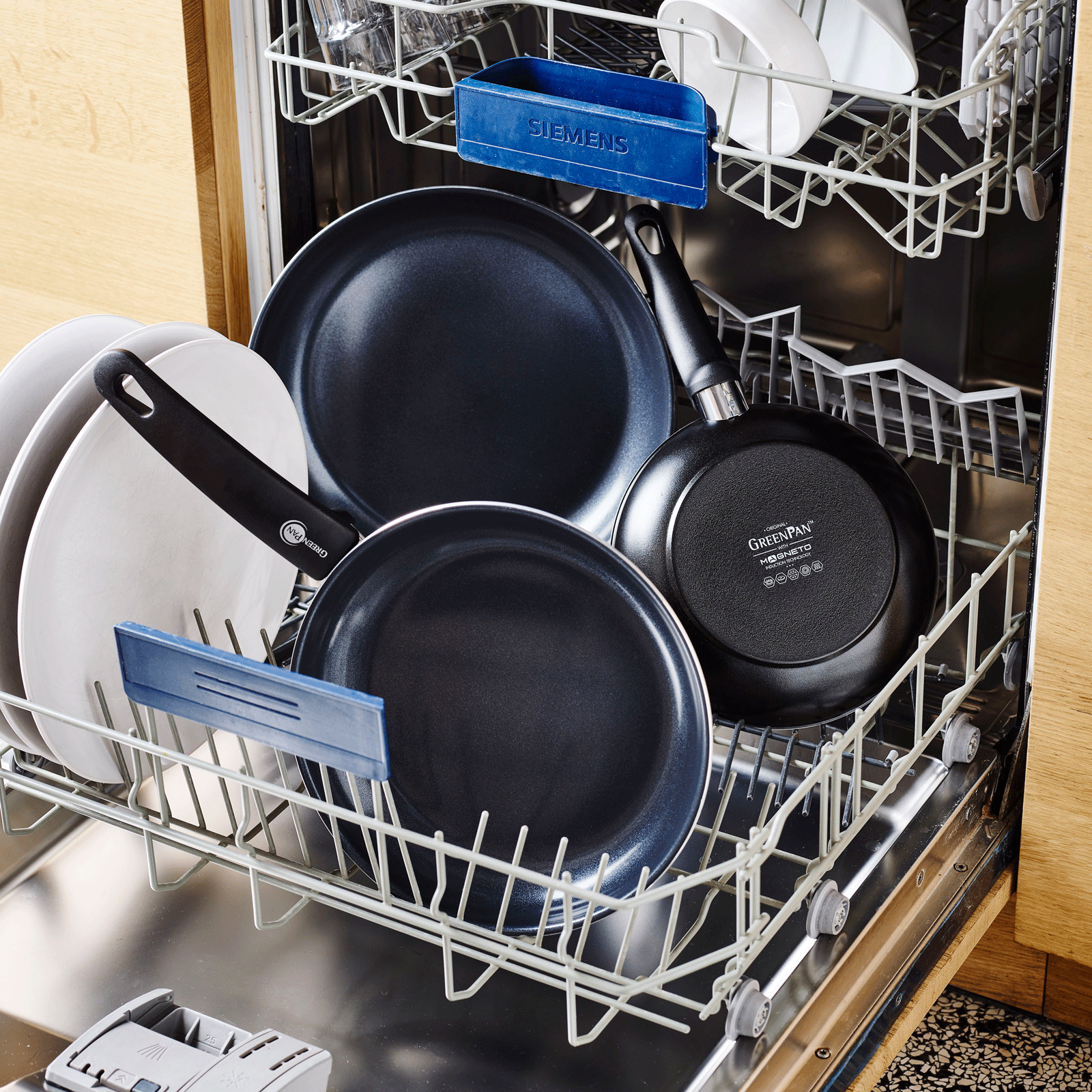 Cambridge Infinity Fishpan Oval 32cm