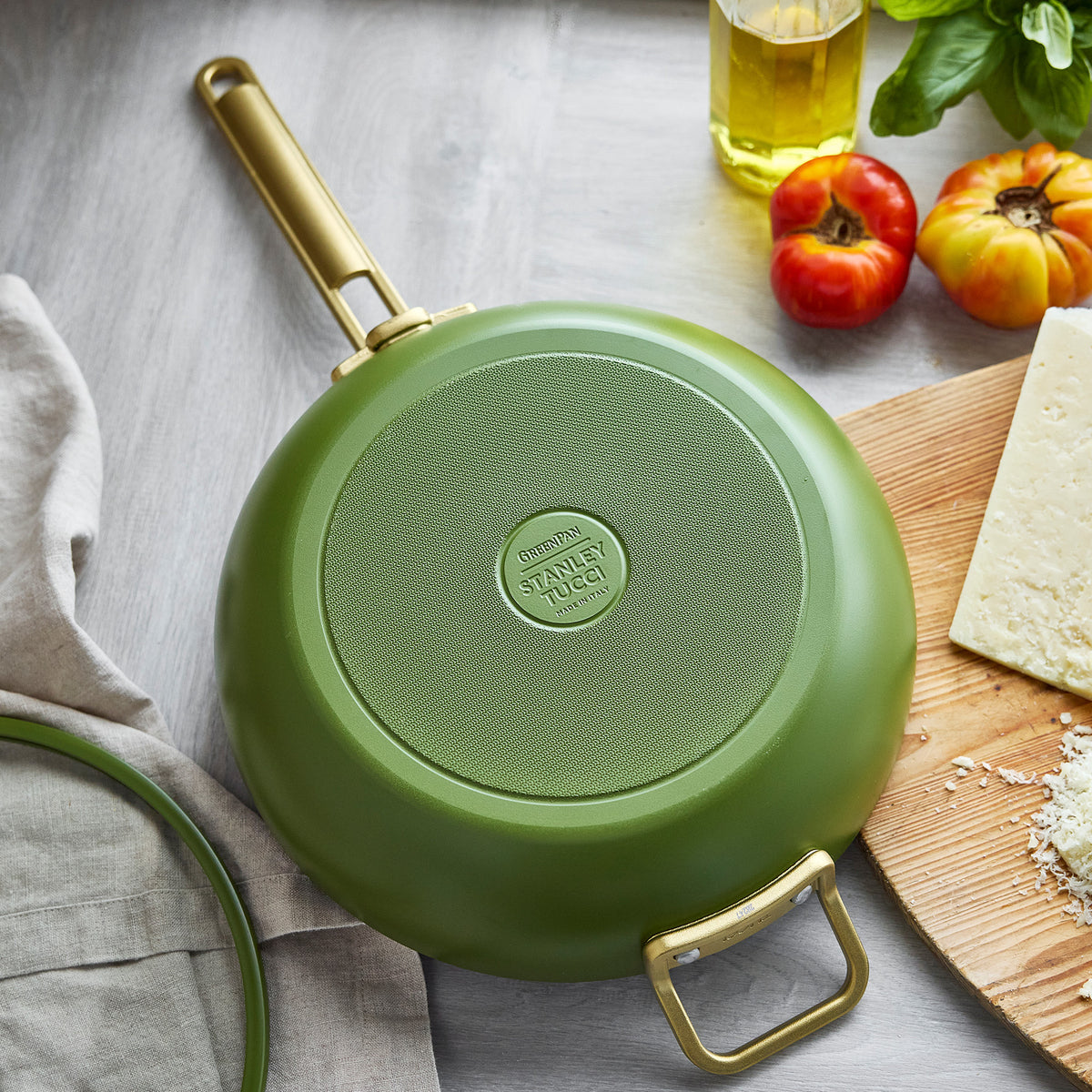 Stanley Tucci™ Ceramic Non-Stick 4.25-Litre Stanley Pan Jr. | Tuscan Olive