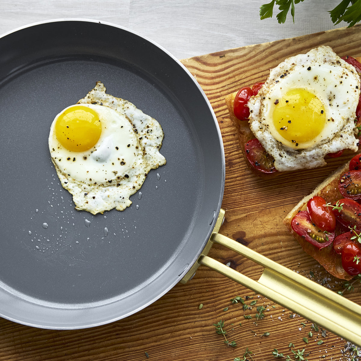 Stanley Tucci™ Stainless Steel Ceramic Non-Stick 20 cm and 26 cm Frypan Set