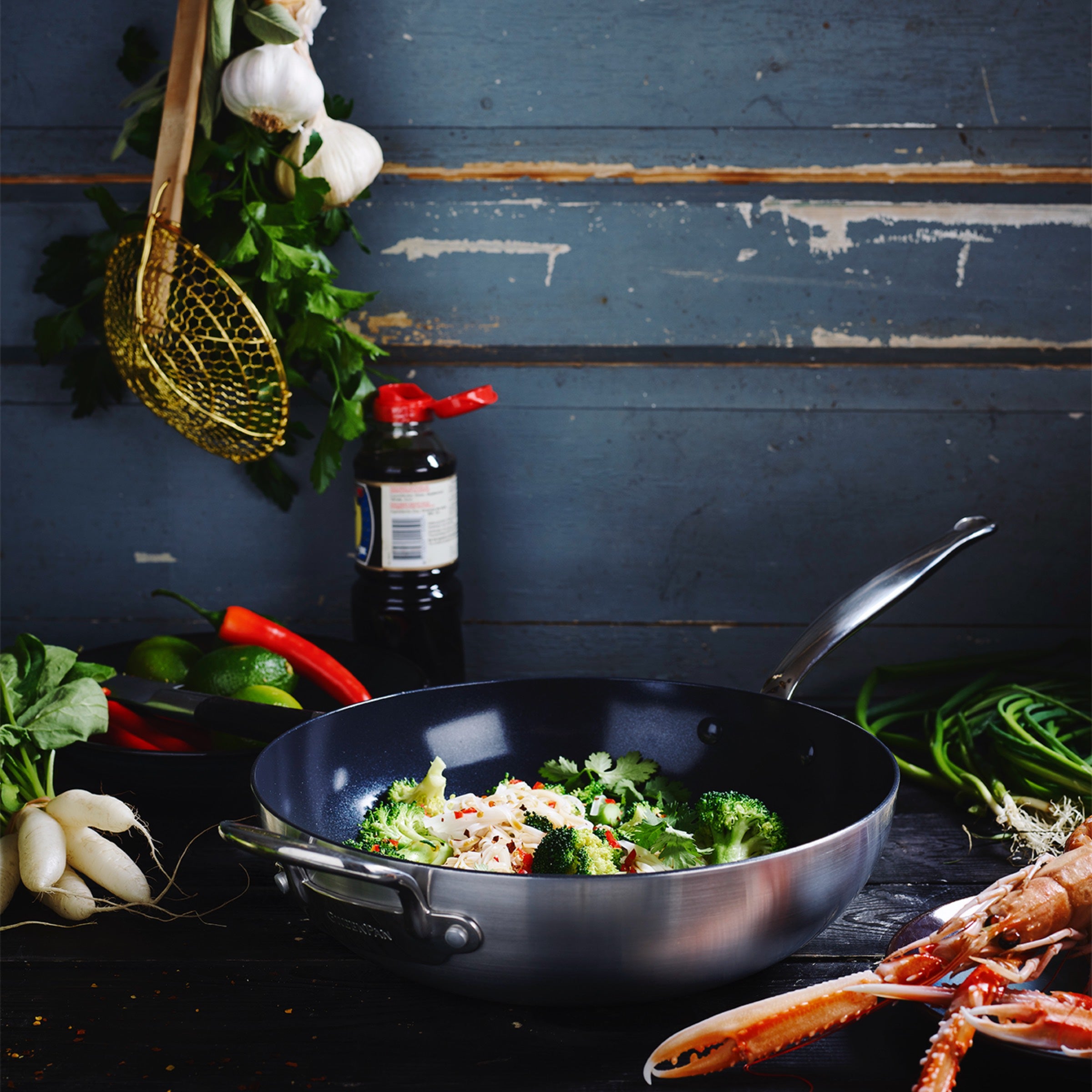 Barcelona Evershine Ceramic Non-Stick 30cm Wok