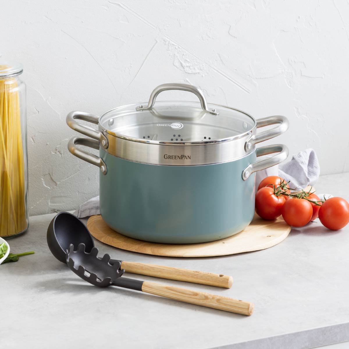 Mayflower 13pc Set with Lids