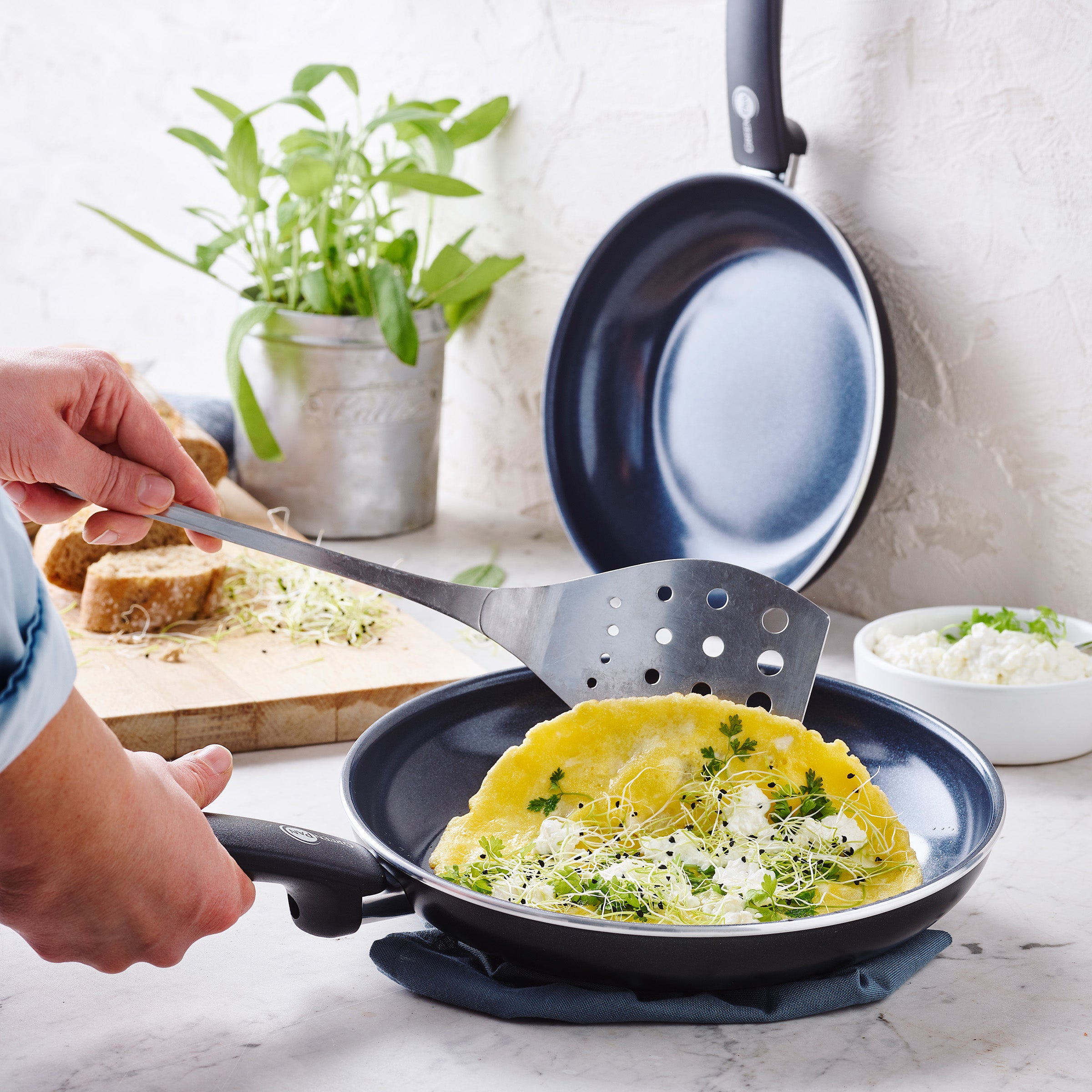 Cambridge 2pc Frying Pan Set 24+28cm