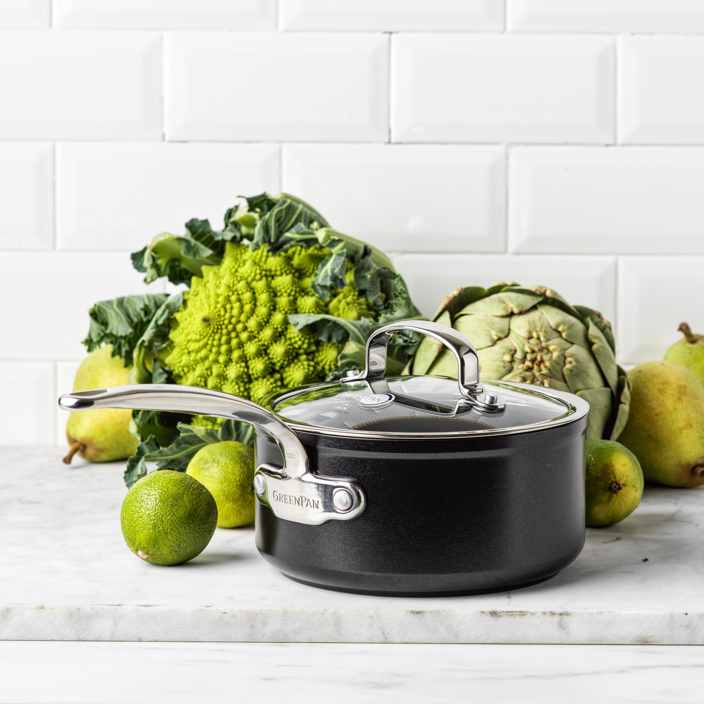 Barcelona Pro Covered Saucepan 20cm / 3.1 Litre