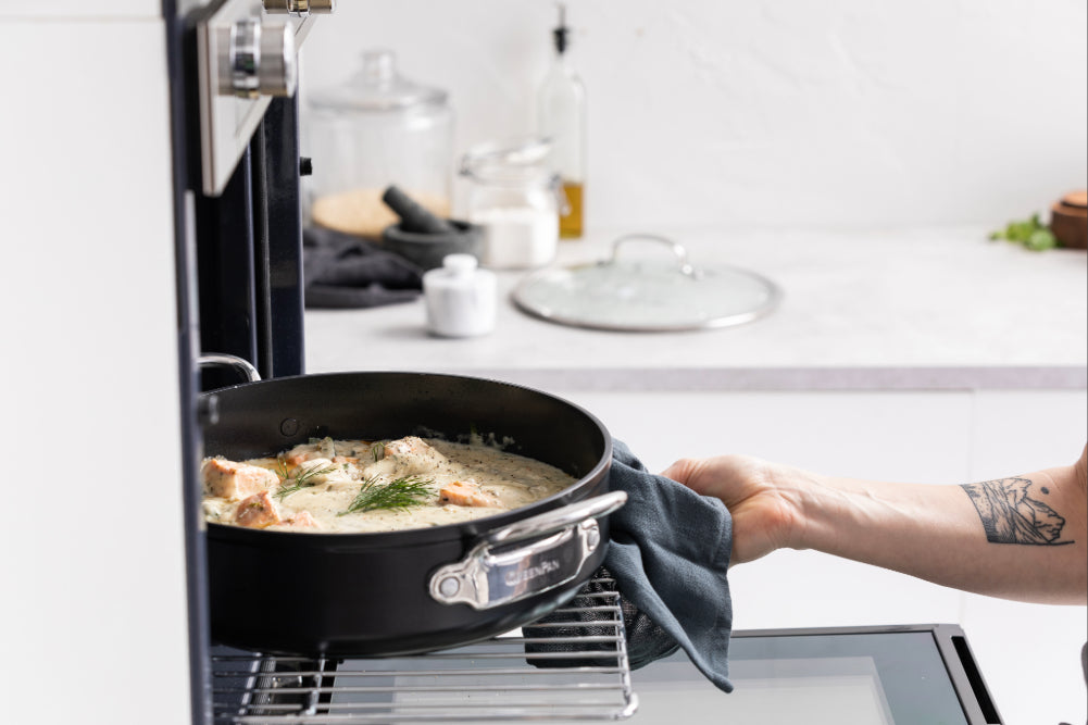 Barcelona Pro Deep Saute Pan Covered 30cm