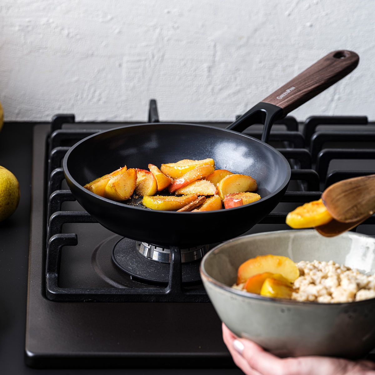 Eco-Smartshape Ceramic Non-Stick 20 cm Frypan | Dark-Wood Handle