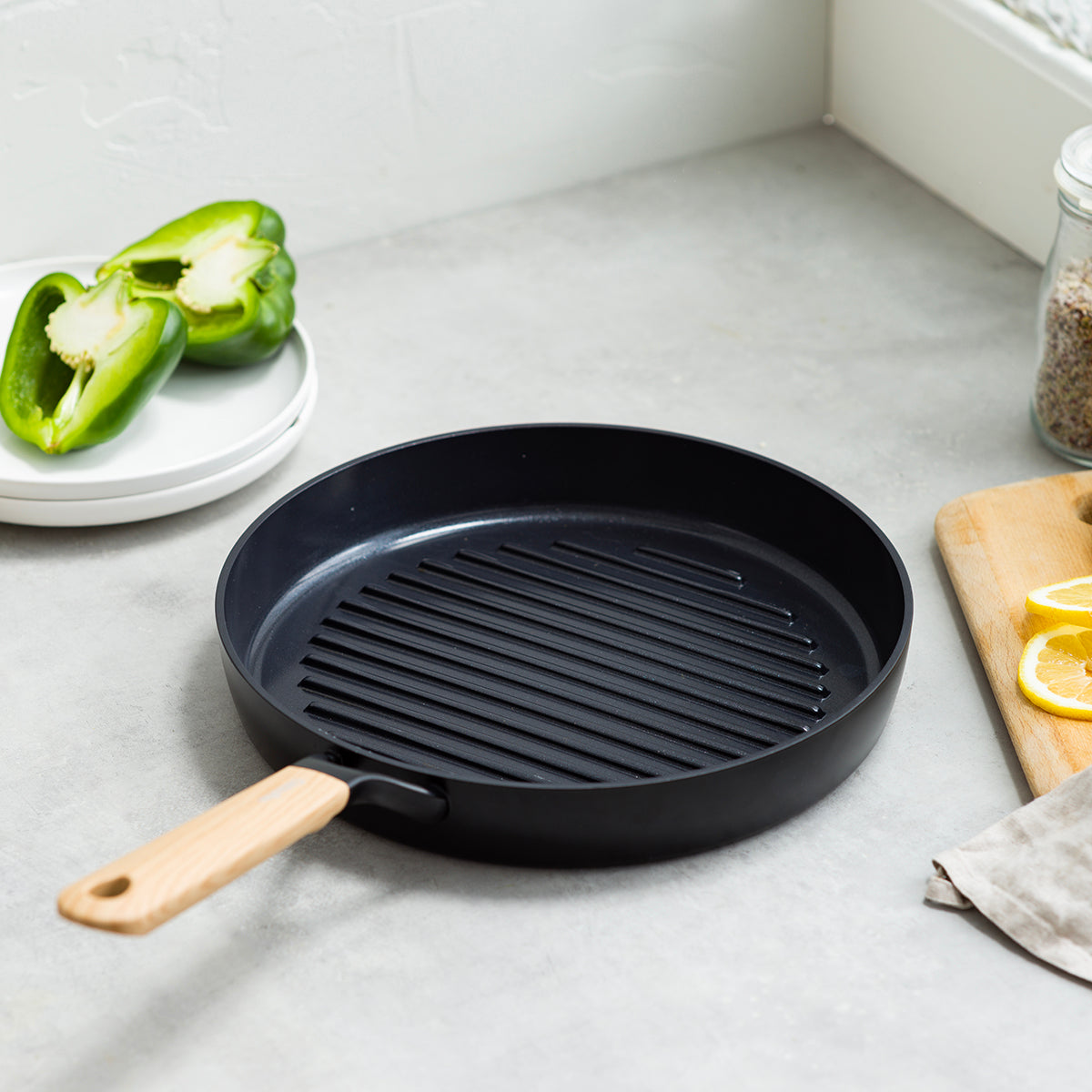 Eco-SmartShape Ceramic Non-Stick 28 cm Grill Pan | Light-Wood Handle
