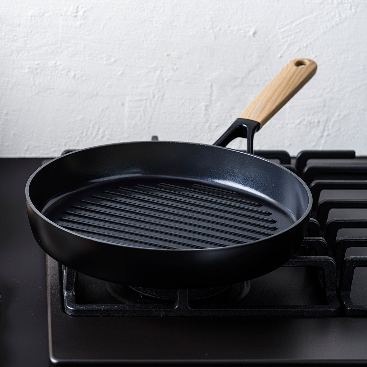 Eco-SmartShape Ceramic Non-Stick 28 cm Grill Pan | Light-Wood Handle