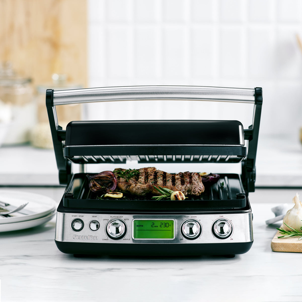 Contact Grill and Griddle | Black