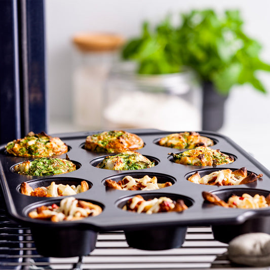 Bistro Carbon Steel 12-Cup Muffin Pan