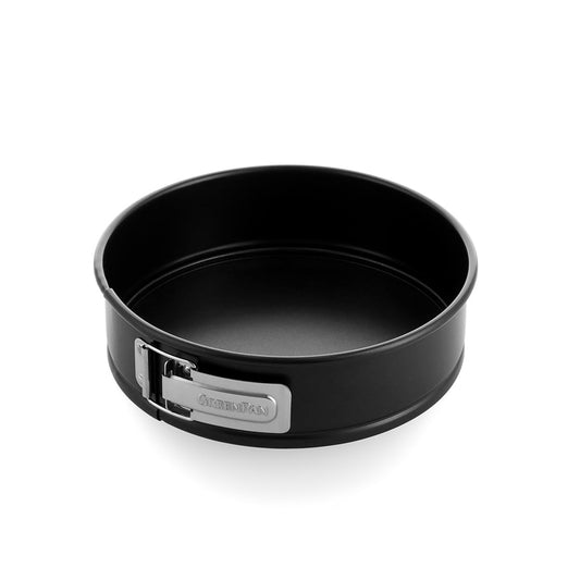 Bistro Carbon Steel 24 cm Springform Pan