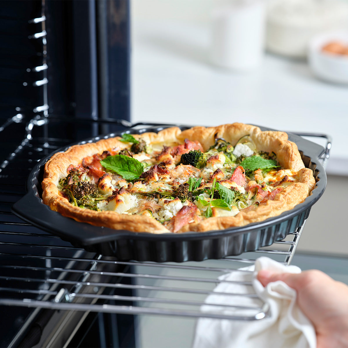Bistro Carbon Steel Quiche Pan, 28 cm