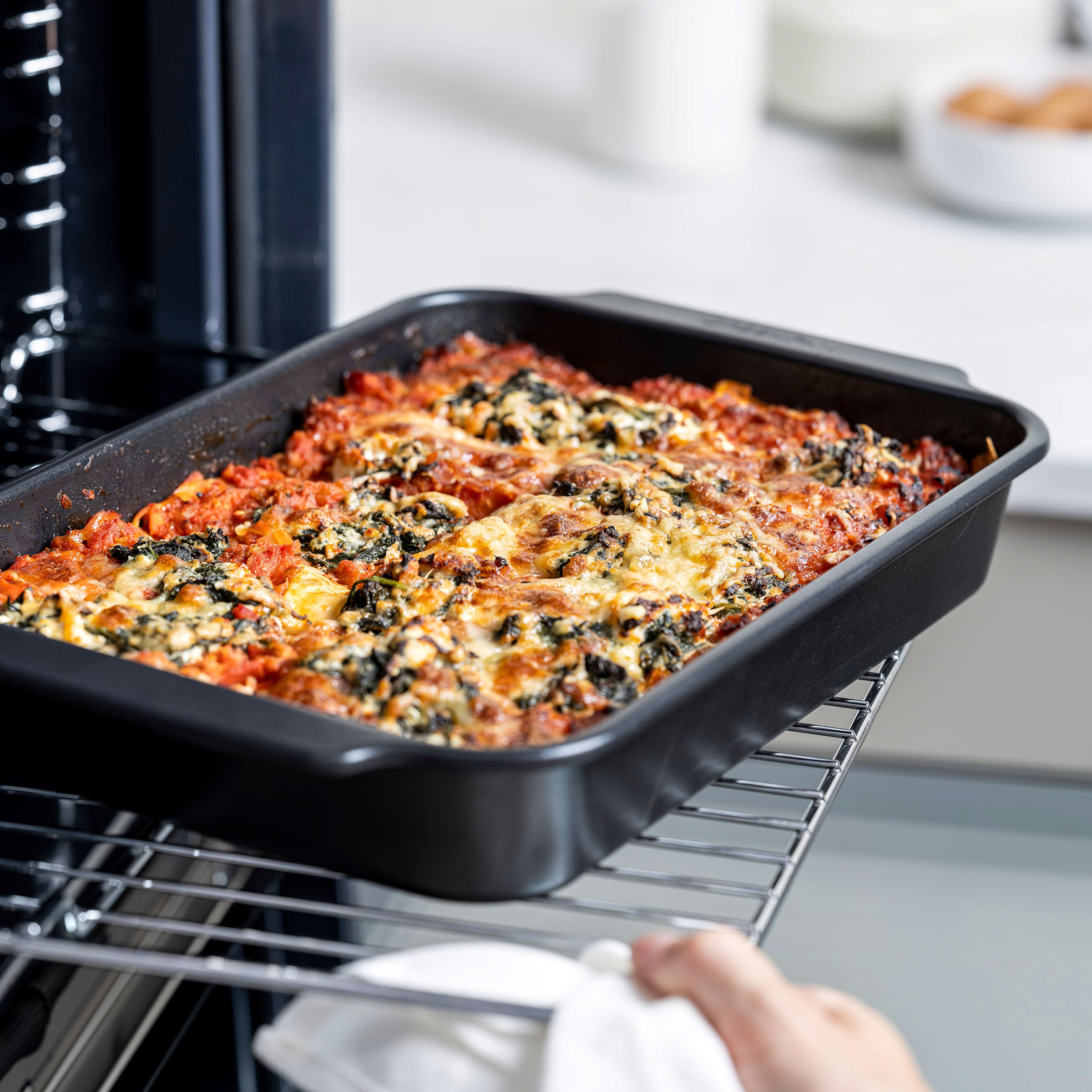 Black Ceramic Rectangular Cake Pan 33cm x 22.5cm