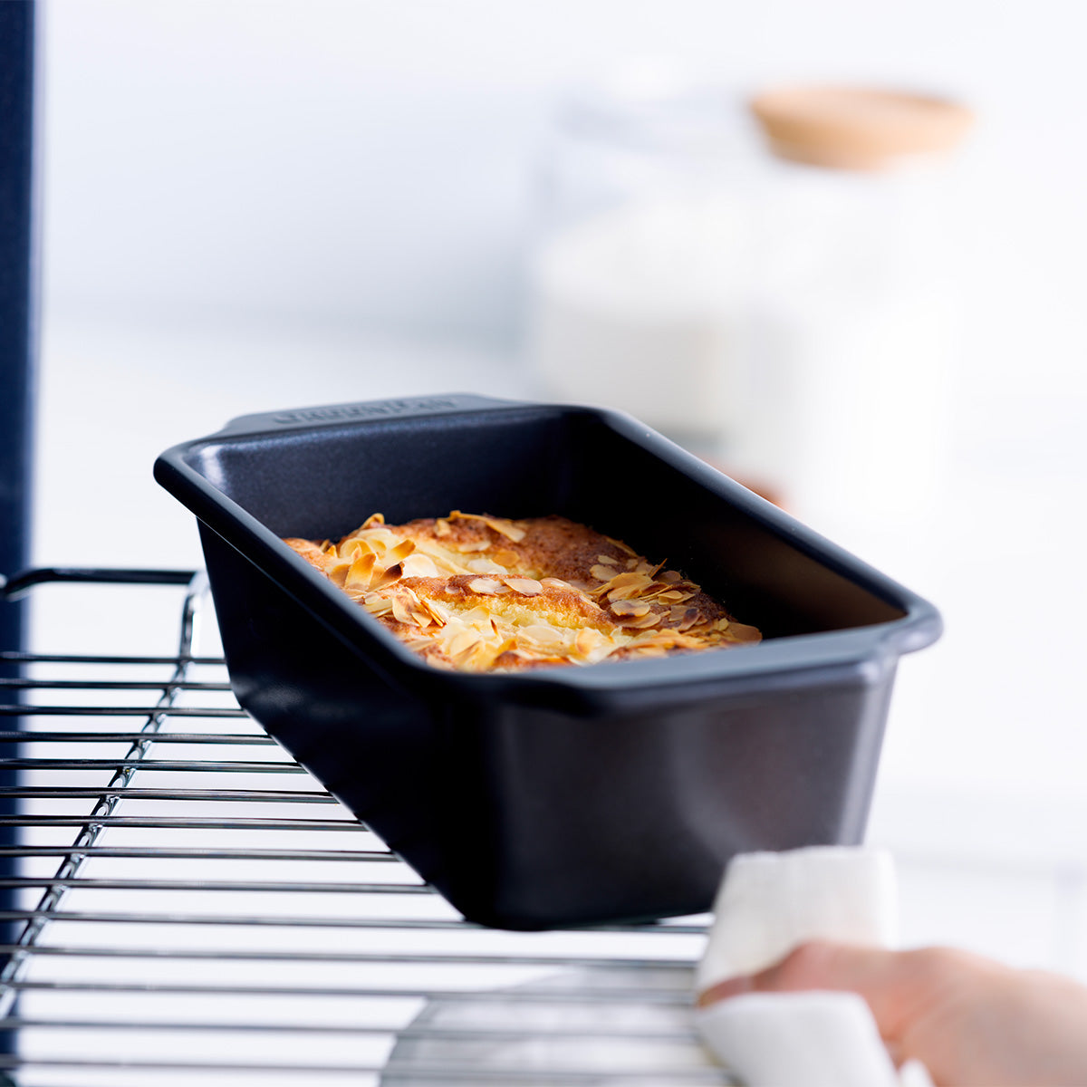 Bistro Carbon Steel Loaf Pan, 22.5 cm x 11.5 cm
