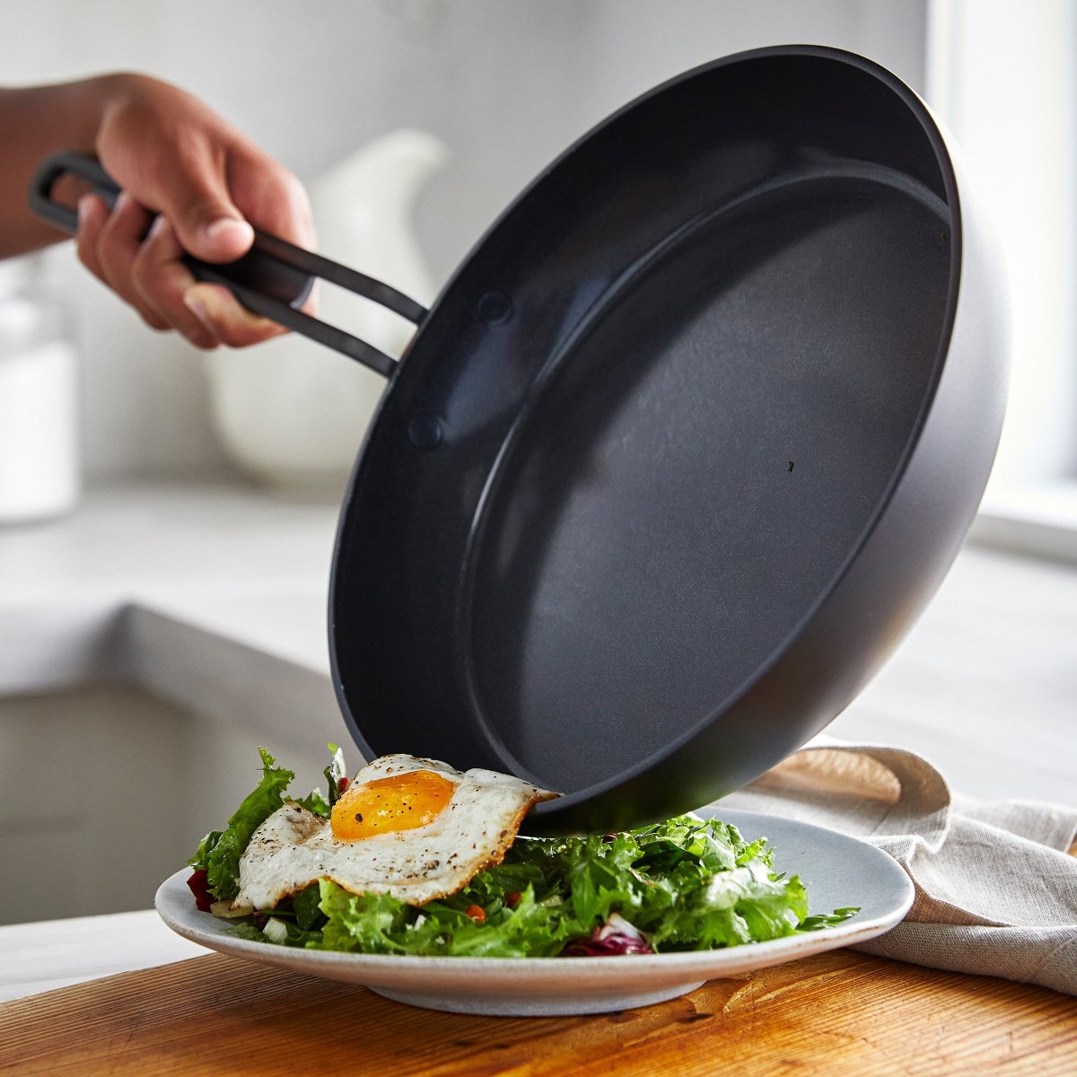 Stanley Tucci™ Ceramic Non-Stick 20 cm and 26 cm Frypan Set | Milano Black