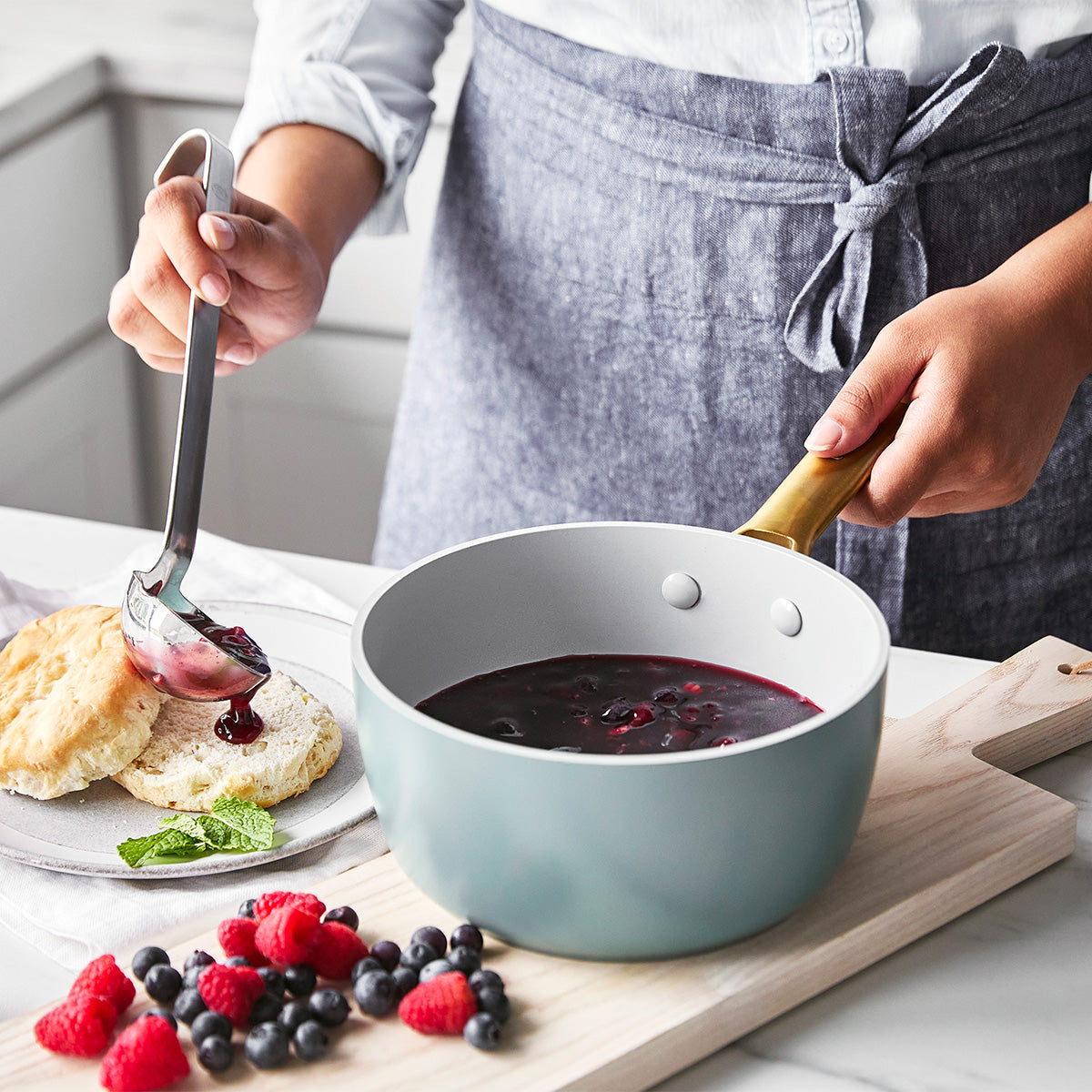 Reserve Ceramic Non-Stick 10-Piece Cookware Set | Smoky Blue