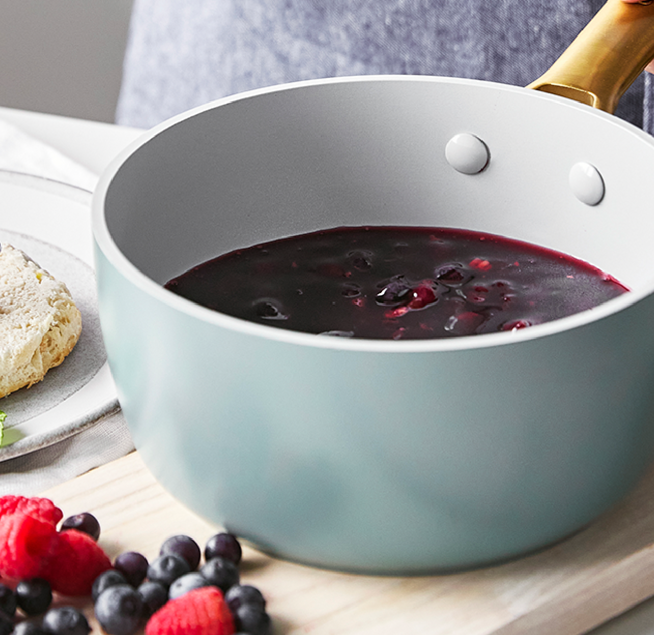 Reserve Ceramic Non-Stick 10-Piece Cookware Set | Smoky Blue