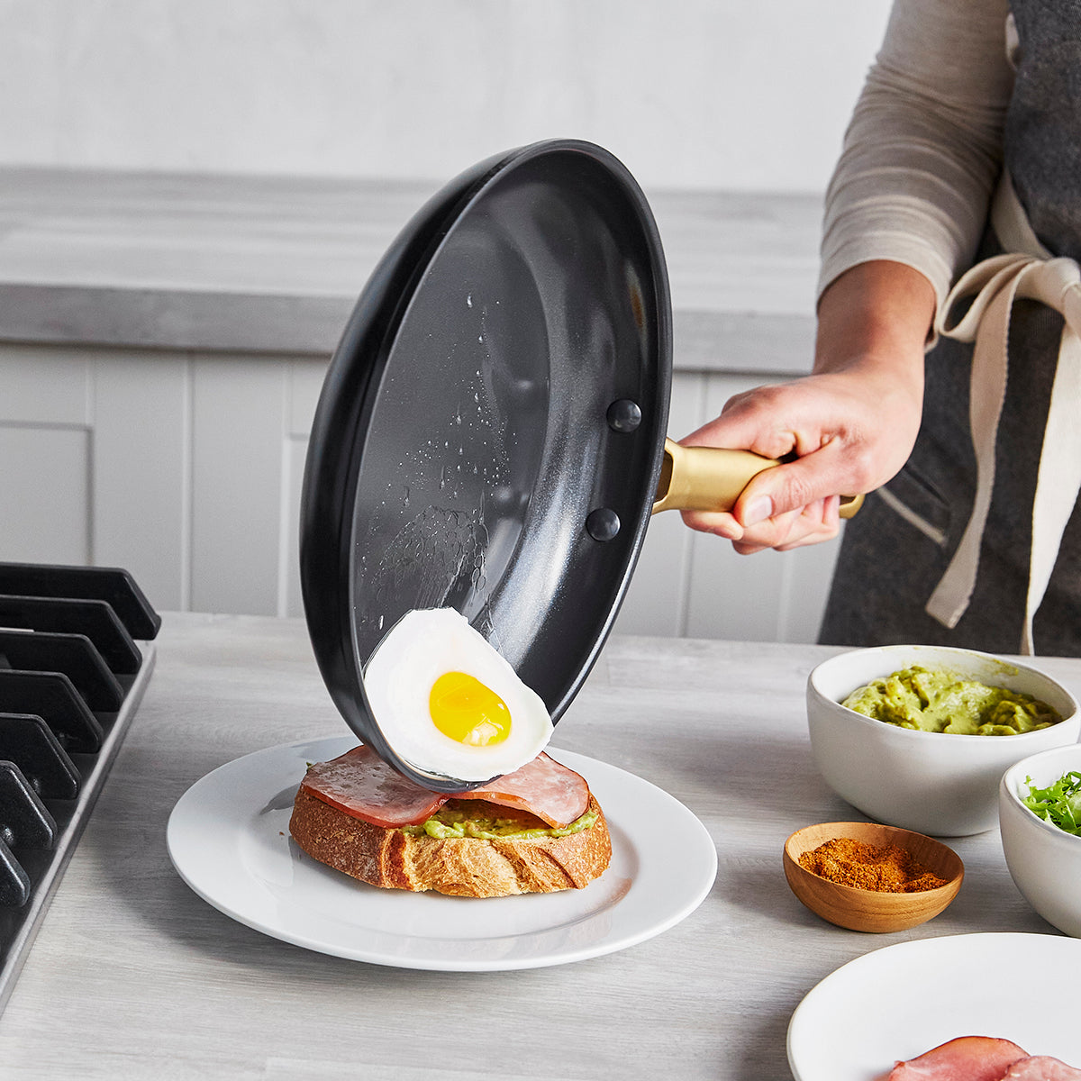 Reserve Ceramic Non-Stick 20cm and 26cm Frypan Set | Black
