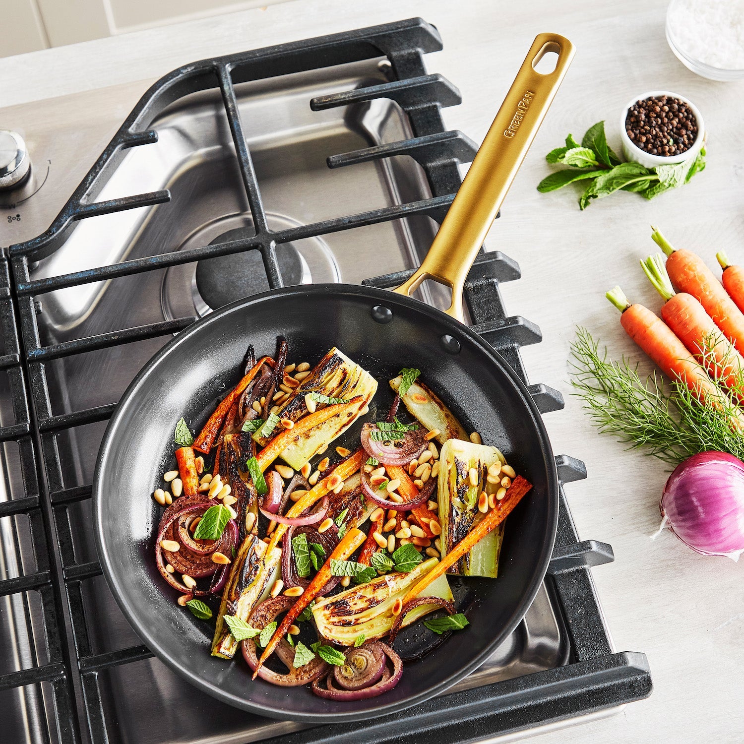 Reserve Ceramic Non-Stick 10-Piece Cookware Set | Black