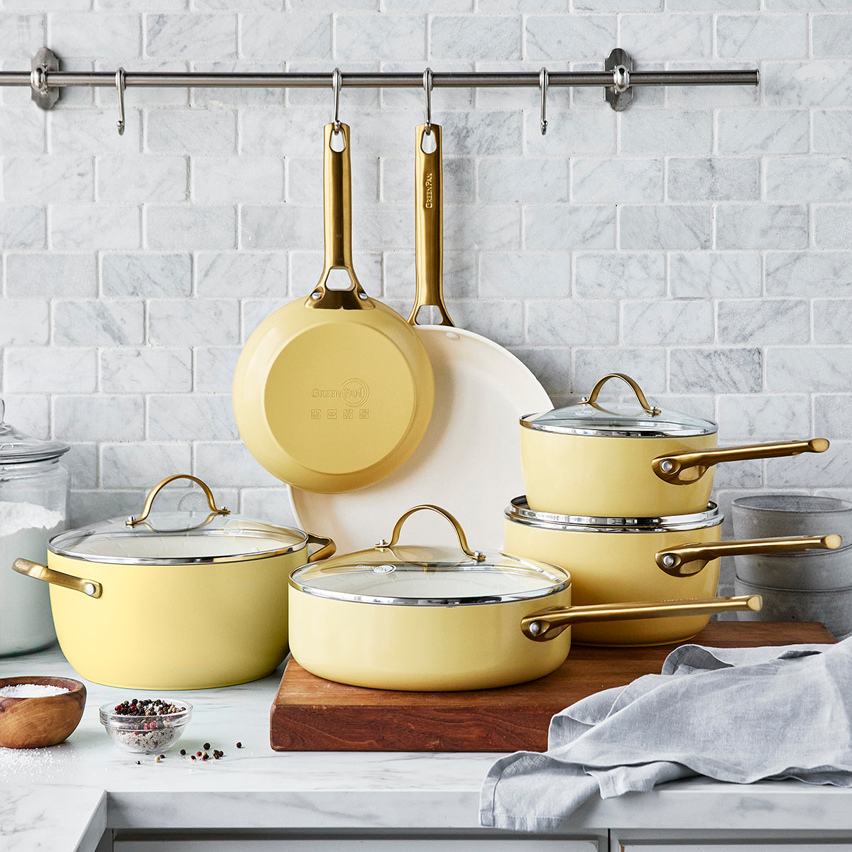 Reserve Ceramic Non-Stick 10-Piece Cookware Set | Sunrise