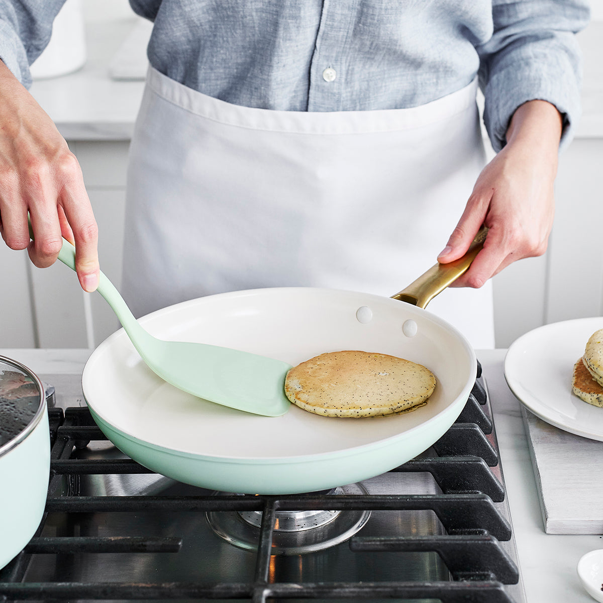 Reserve Ceramic Non-Stick 10-Piece Cookware Set | Julep