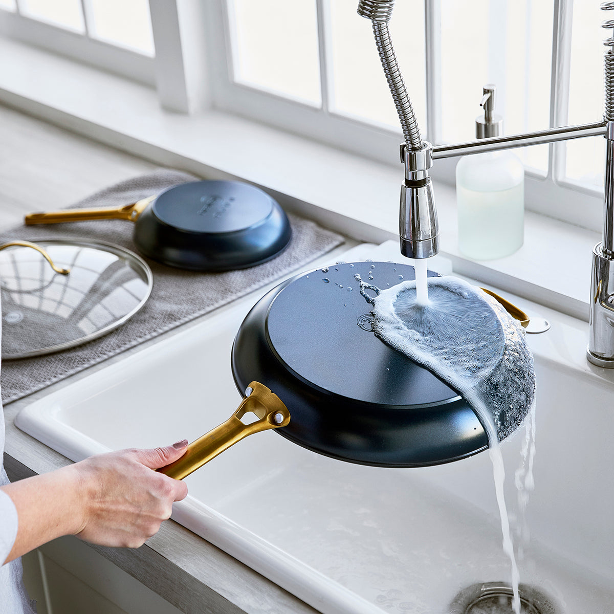 Reserve Ceramic Non-Stick 20cm and 26cm Frypan Set | Twilight