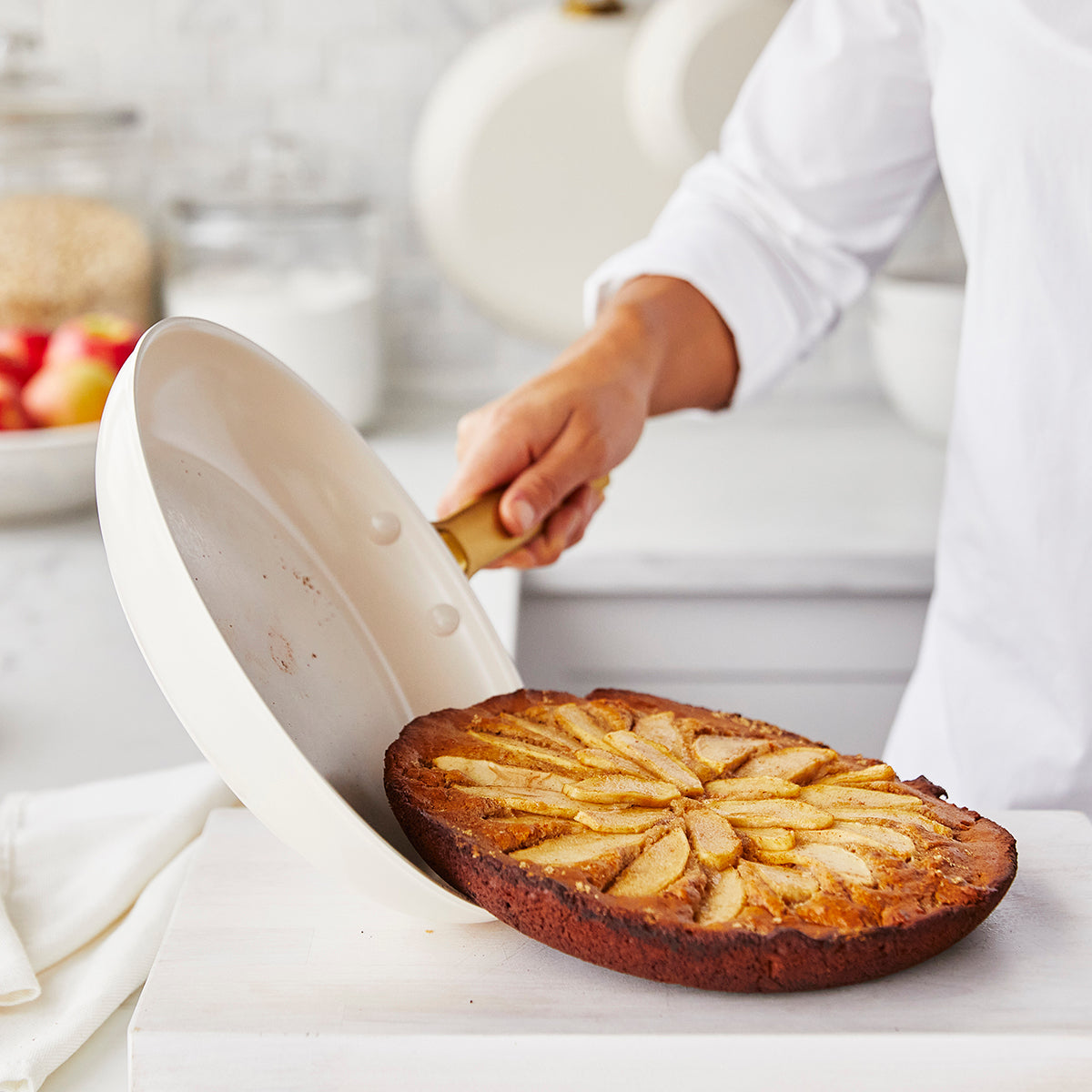 Reserve Ceramic Non-Stick 10-Piece Cookware Set | Cream