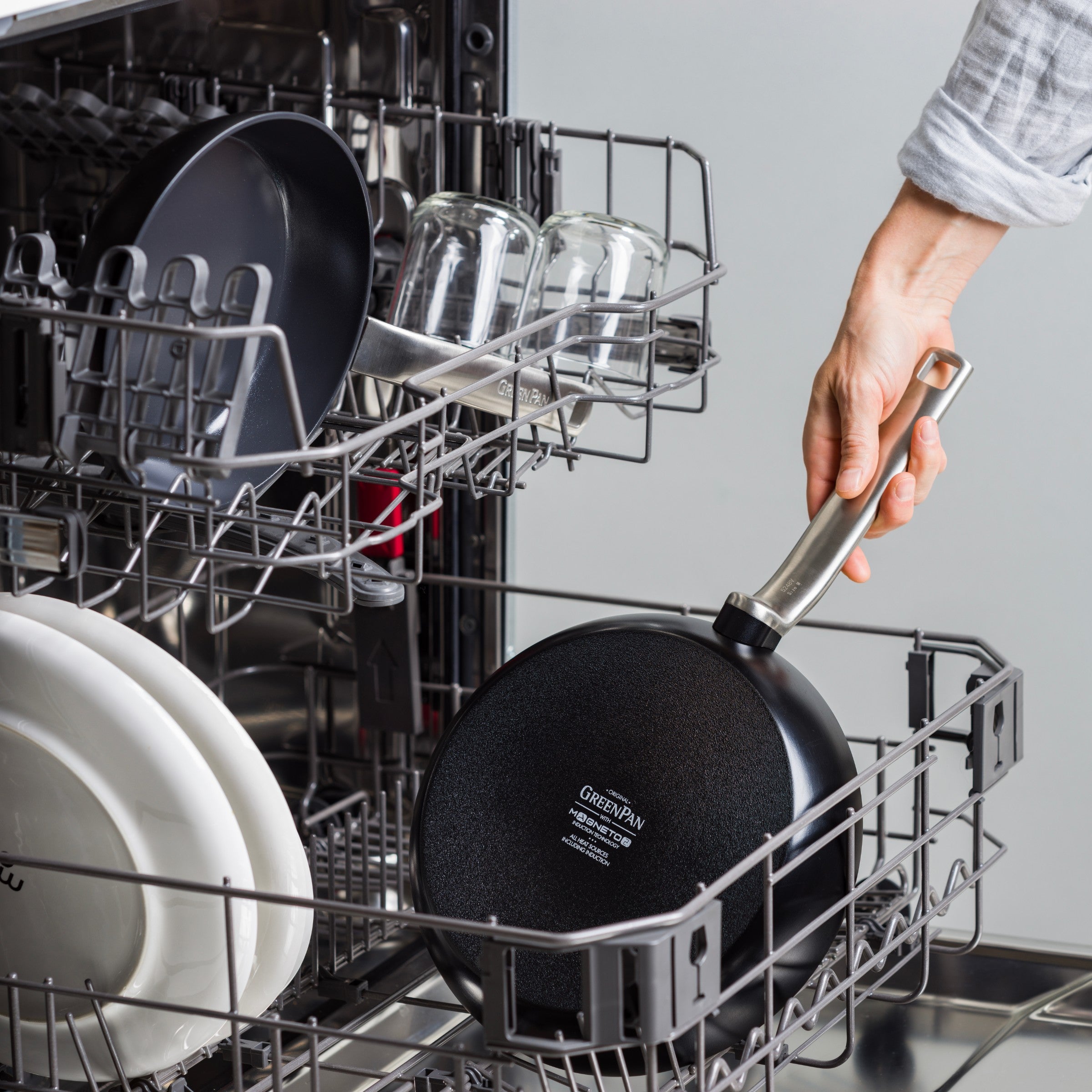 Evolution Frypan 28cm Black