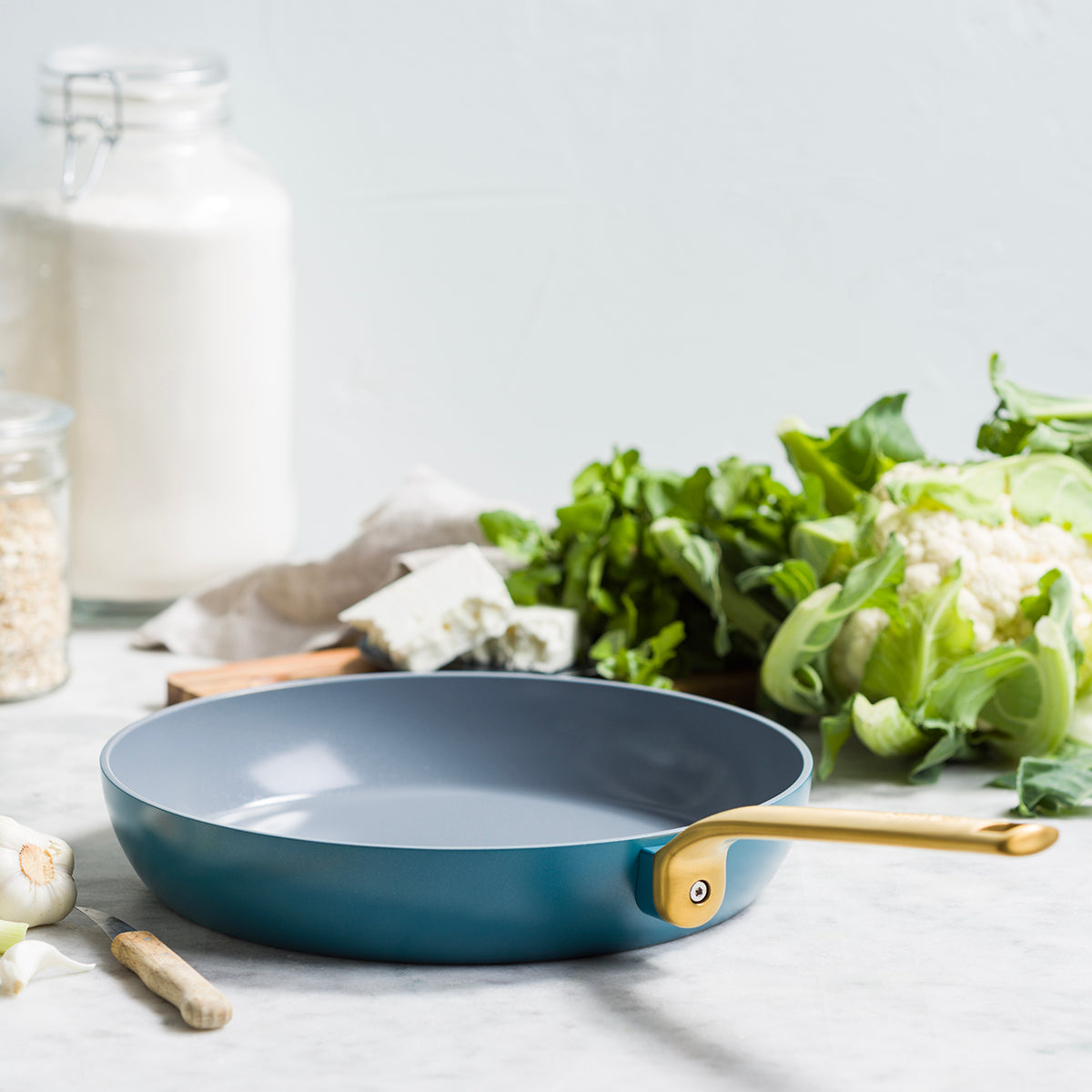 Evolution 28cm Frypan, Blue