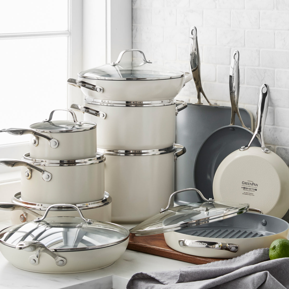 Valencia Pro Ceramic Non-Stick 19-Piece Cookware Set | Cream