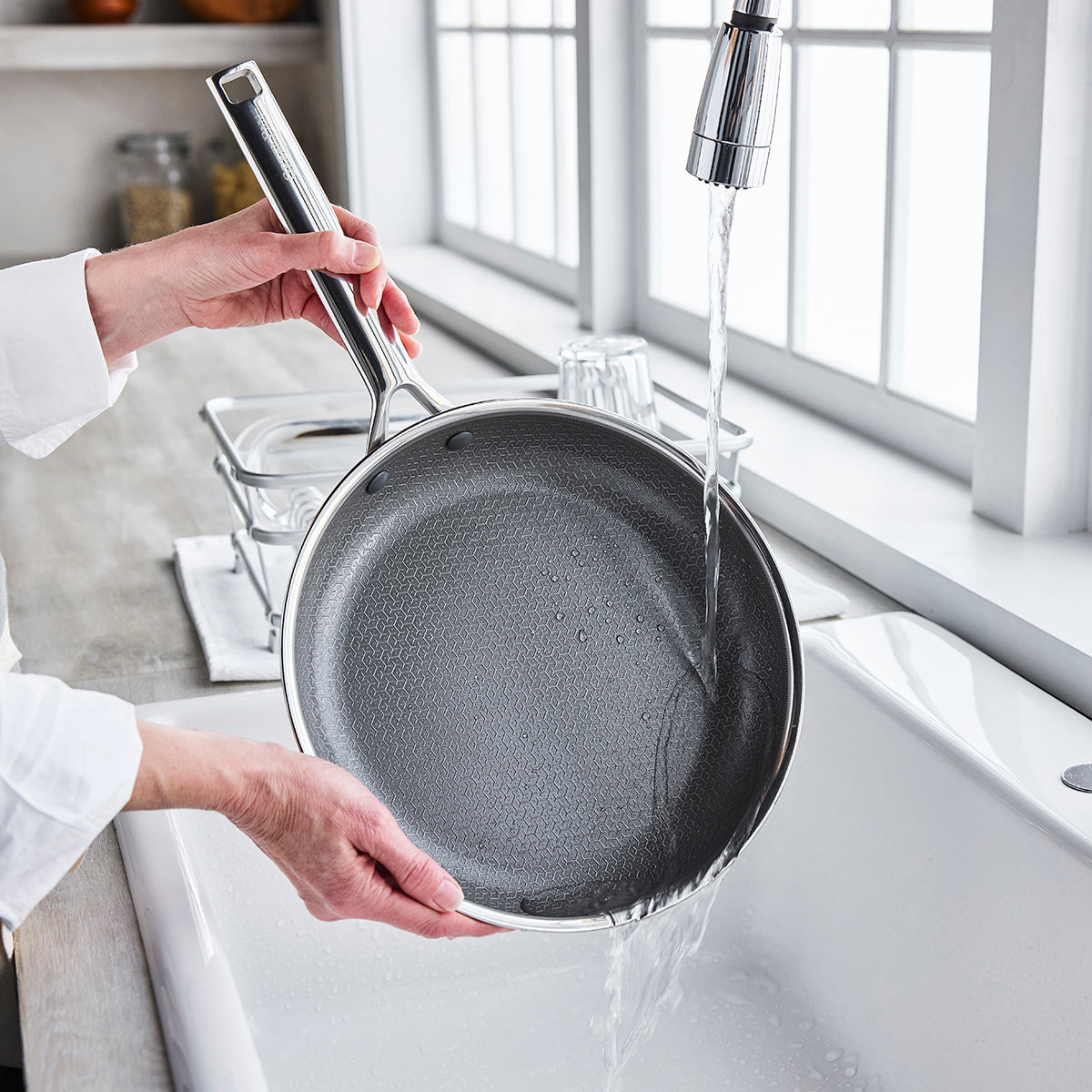 Apex Hybrid Ceramic Non-Stick 30 cm Frypan