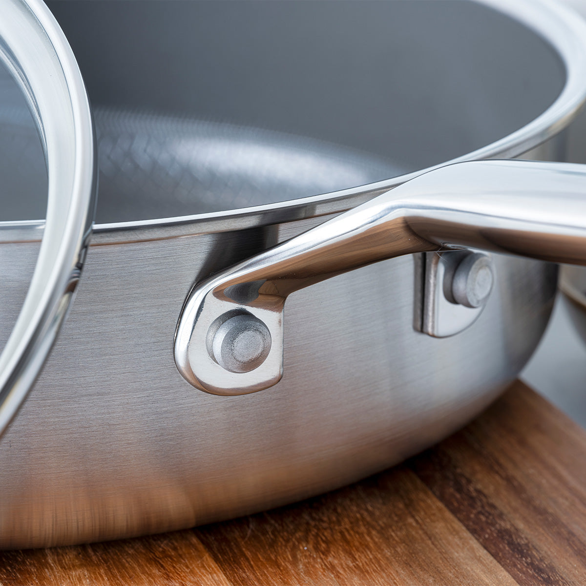 Apex Hybrid Ceramic Non-Stick 2.88-Litre Sauté Pan with Lid
