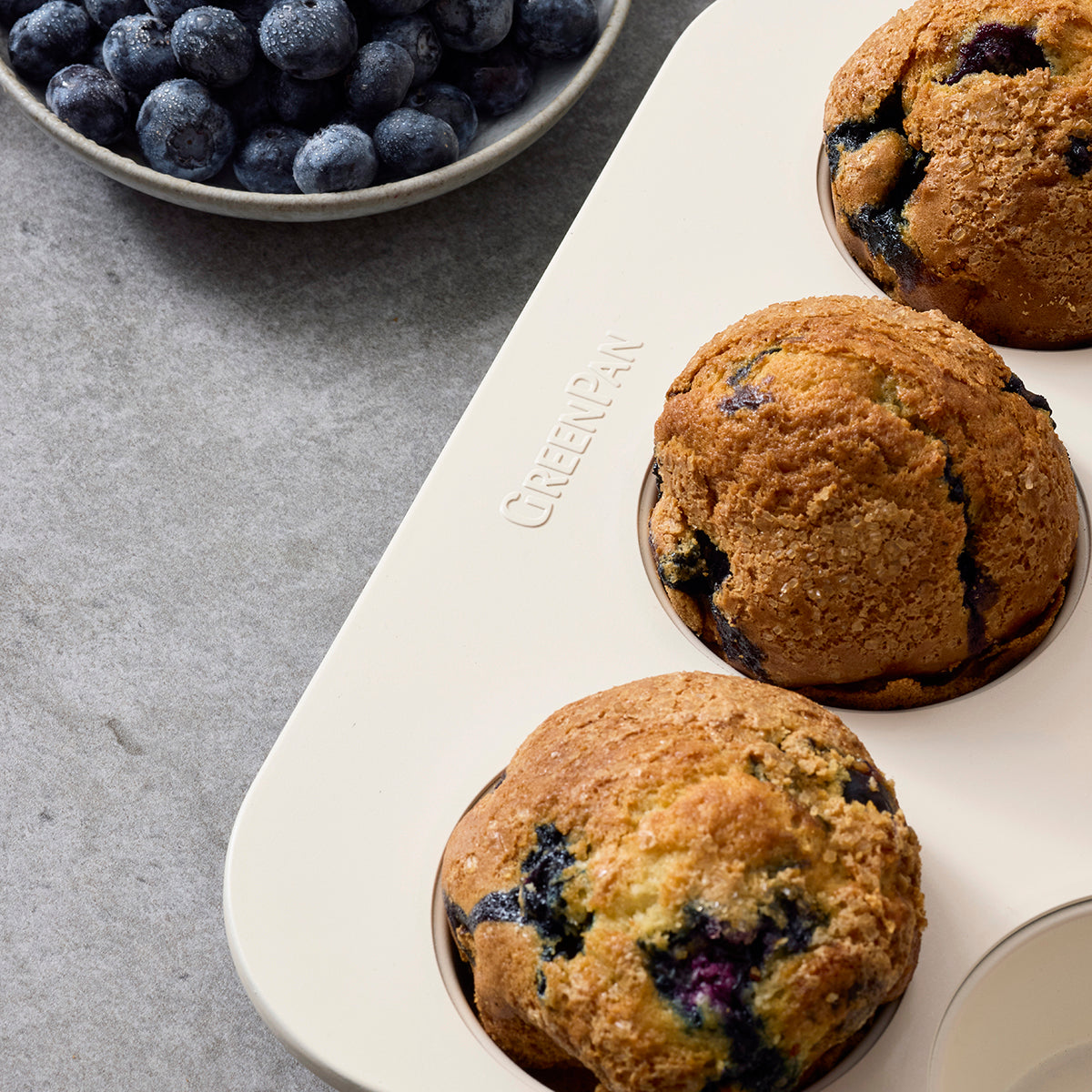 Reserve Bakeware 6-Piece Bakeware Set | Black
