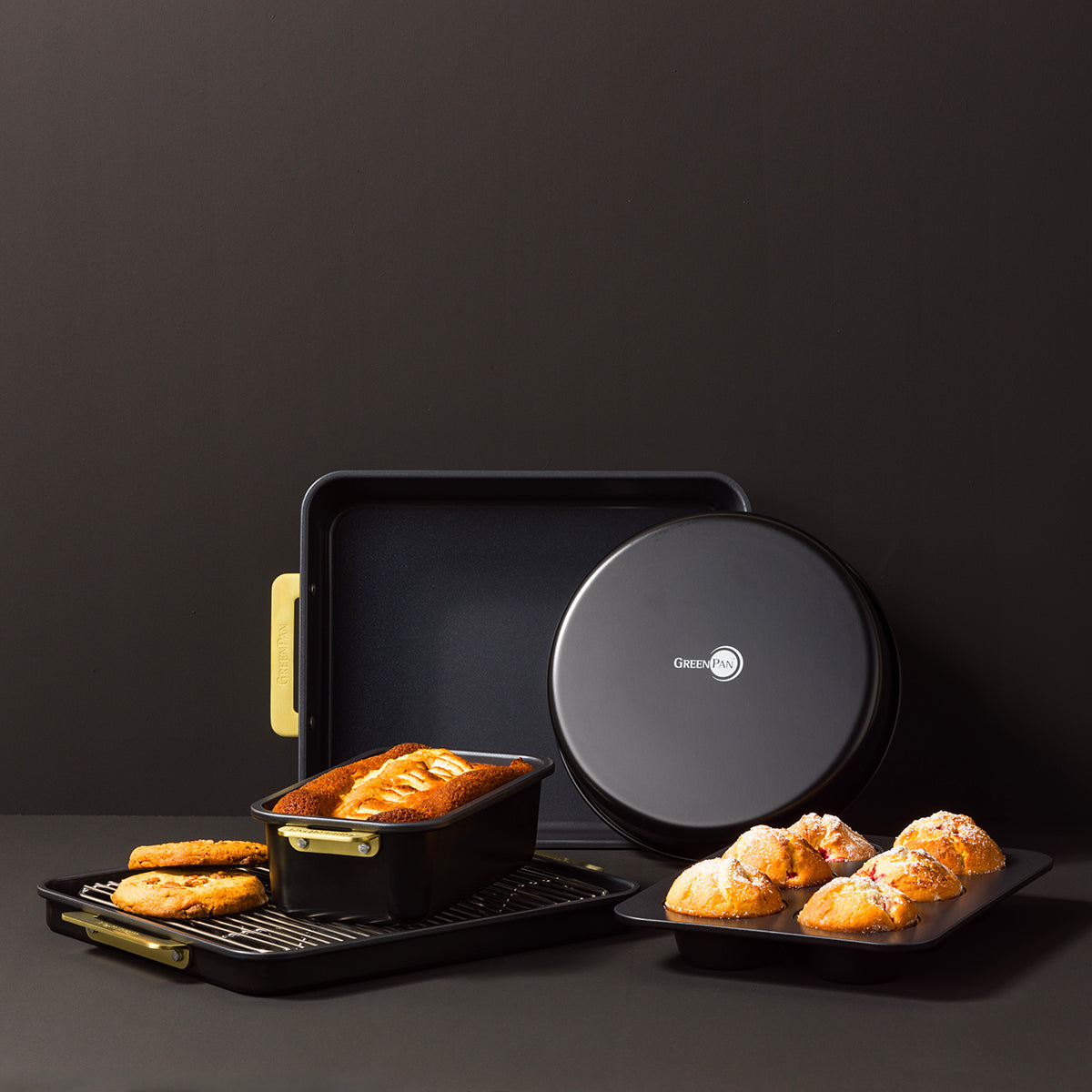 Reserve Bakeware 6-Piece Bakeware Set | Black