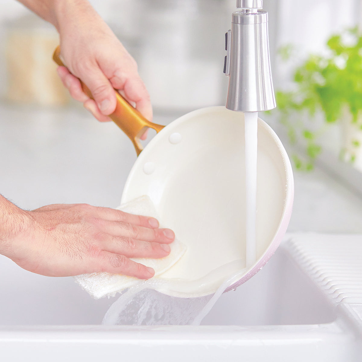 Reserve Ceramic Non-Stick 24cm Frypan | Blush