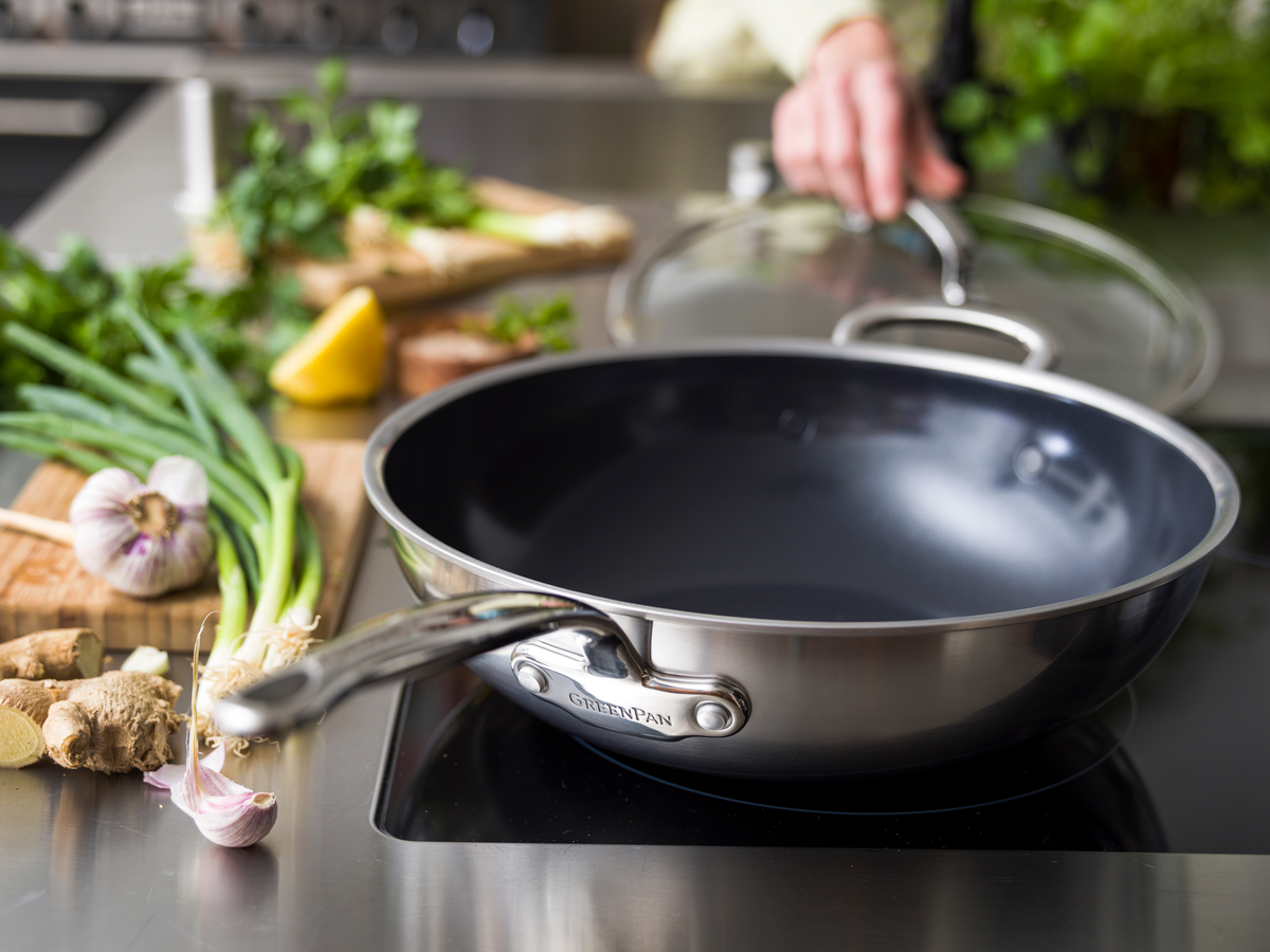 Premiere Wok 30cm / 4.7 Litre