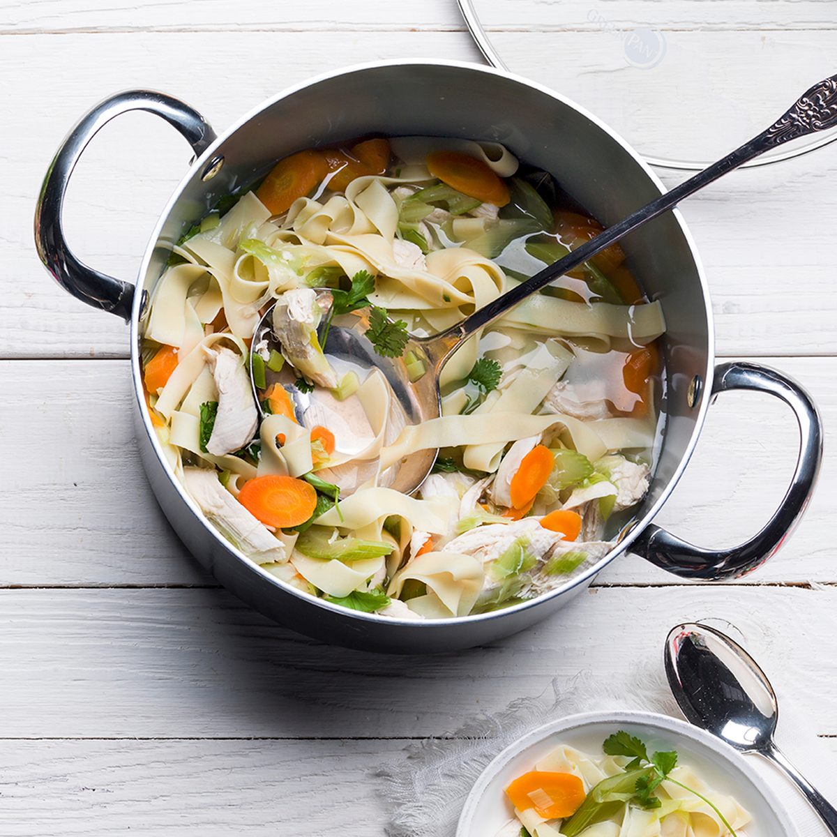 Barcelona Ceramic Non-Stick 5.1-Litre Stockpot with Lid