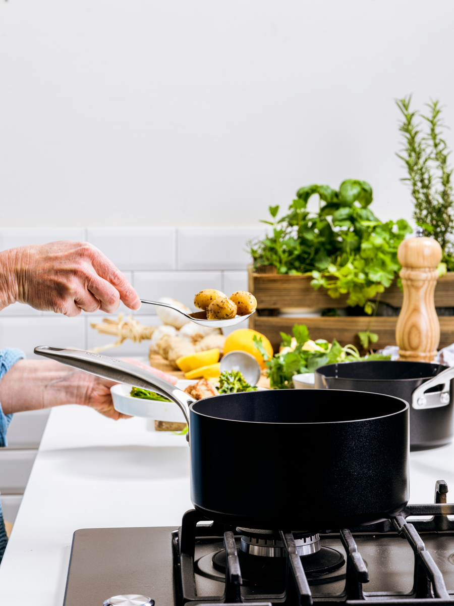 Copenhagen 3 piece Saucepan Set