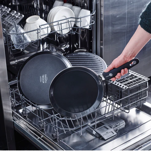 Essentials Pancake Pan 28cm