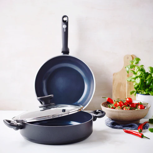 Torino Sauté Pan with Lid 28cm