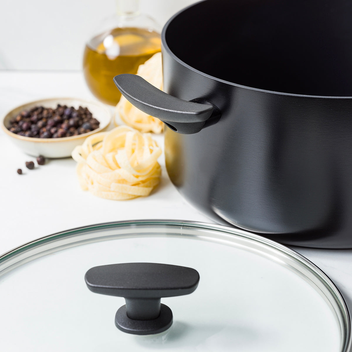 Smart Ceramic Non-Stick 5.1-Litre Stockpot with Lid