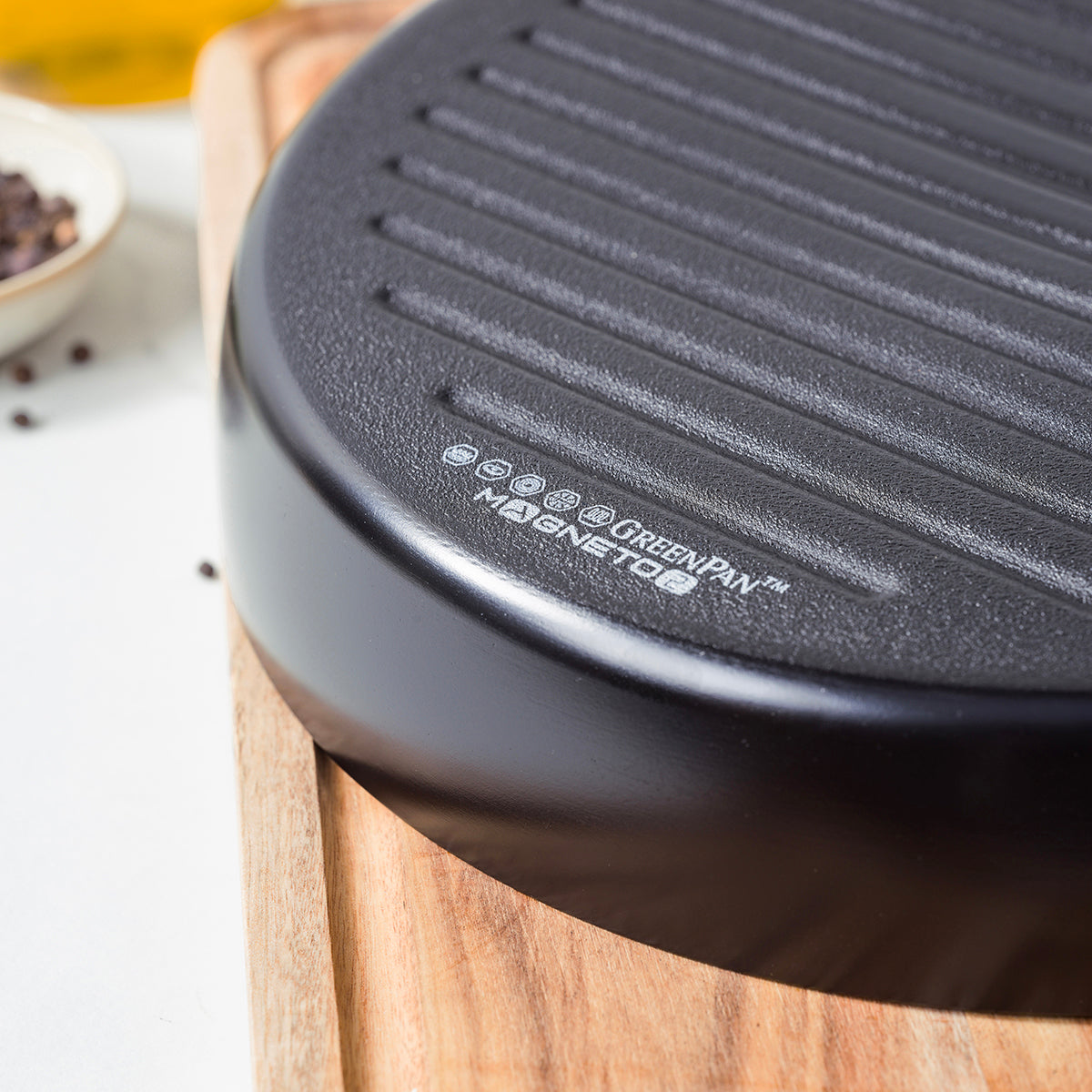 Smart Ceramic Non-Stick 28 cm Round Grill Pan