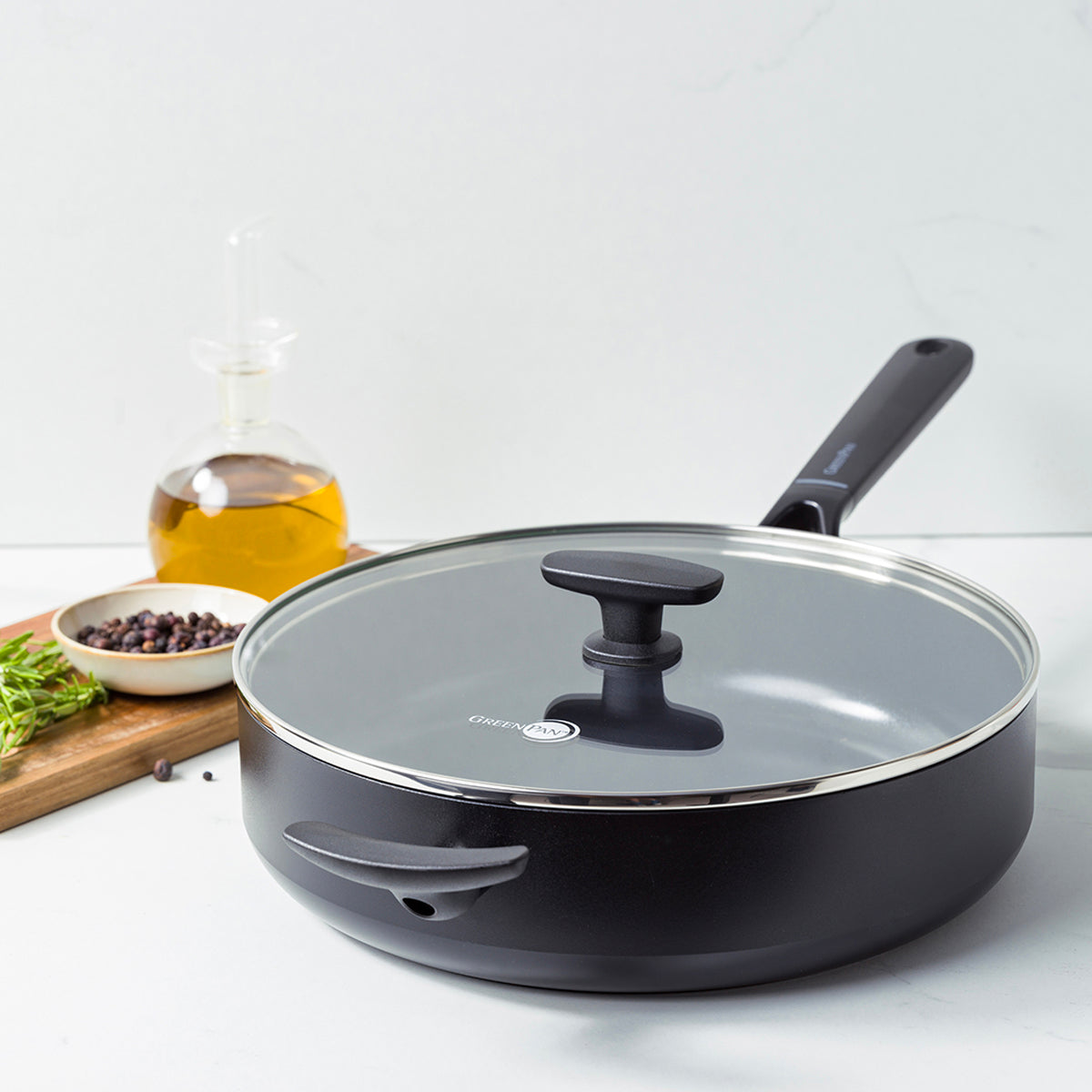 Smart Ceramic Non-Stick 4.2-Litre Sauté Pan with Lid