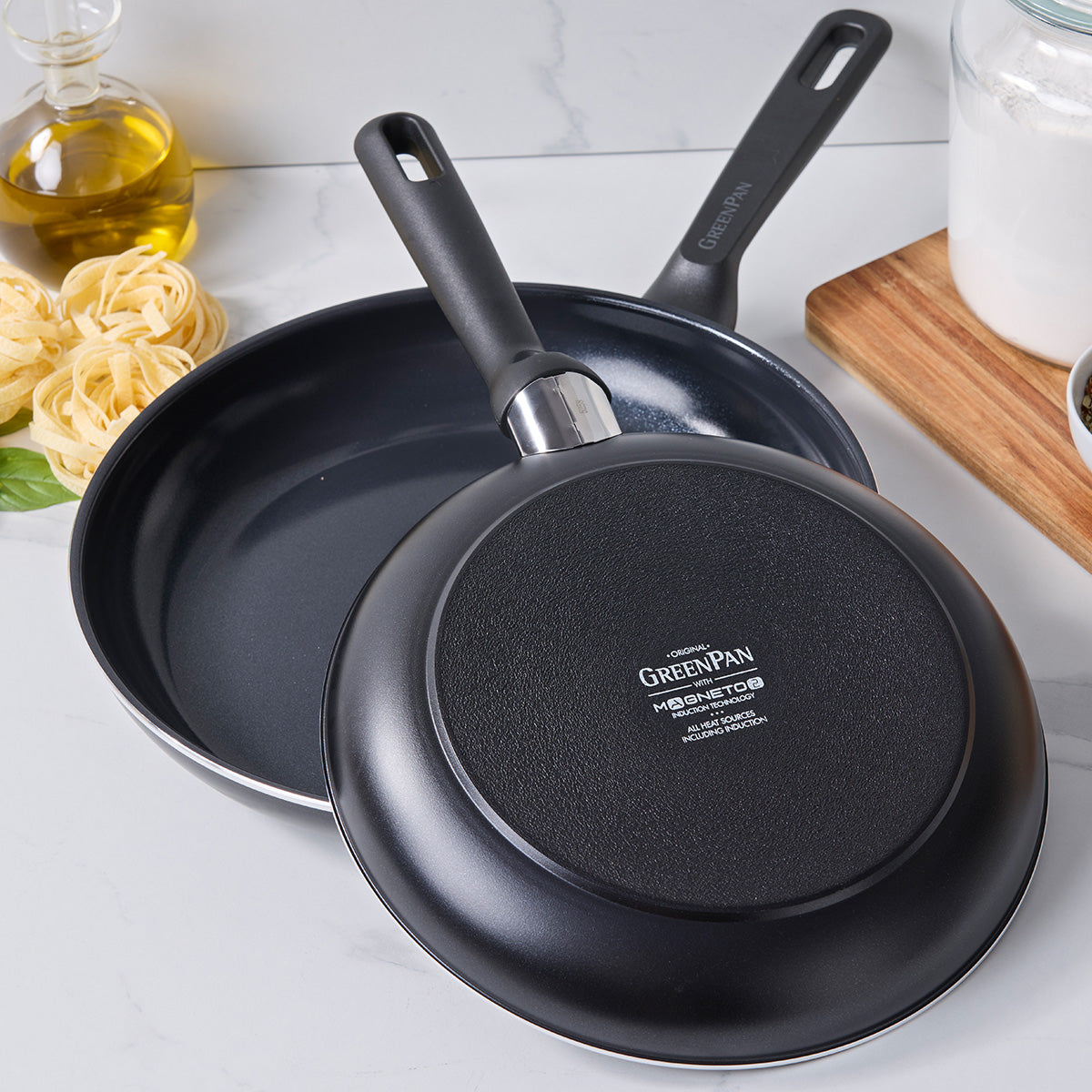 Memphis Ceramic Non-Stick 24 cm and 28 cm Frypan Set