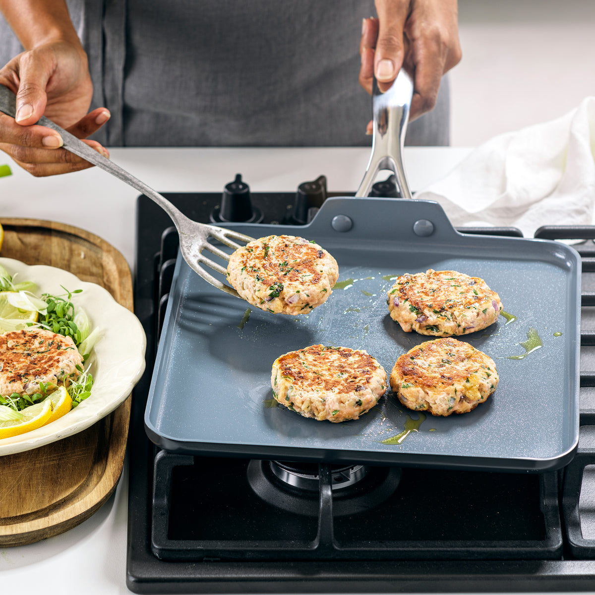 Valencia Pro Ceramic Non-Stick 19-Piece Cookware Set | Gray